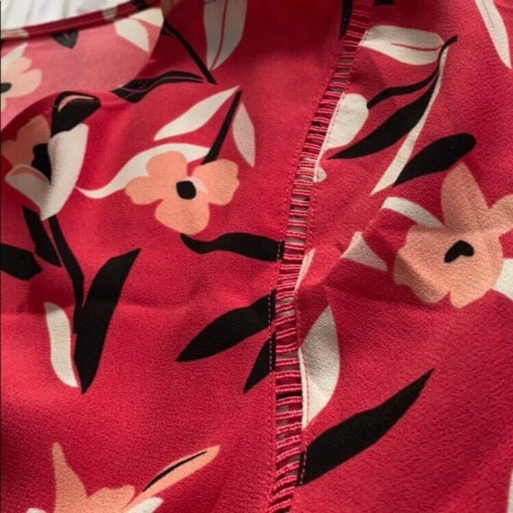 Talbots Red Floral Scoop Neck Tunic - Picture 5 of 5